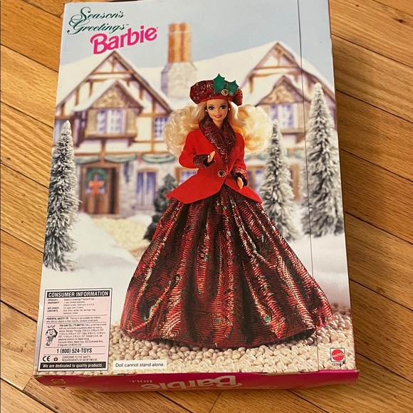 Limited Edition 1994 Season's Greetings Barbie doll by Mattel - Picture 5 of 8